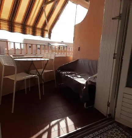 Avec Terrasse Vue Mer Expo Sud Ensoleillee Toute L'annee, Parking, Menage Fin De Sejour, Linge De Lit Et Serviettes De Bain Inclus, Commerces,plages Et Port A Pied Apartamento *